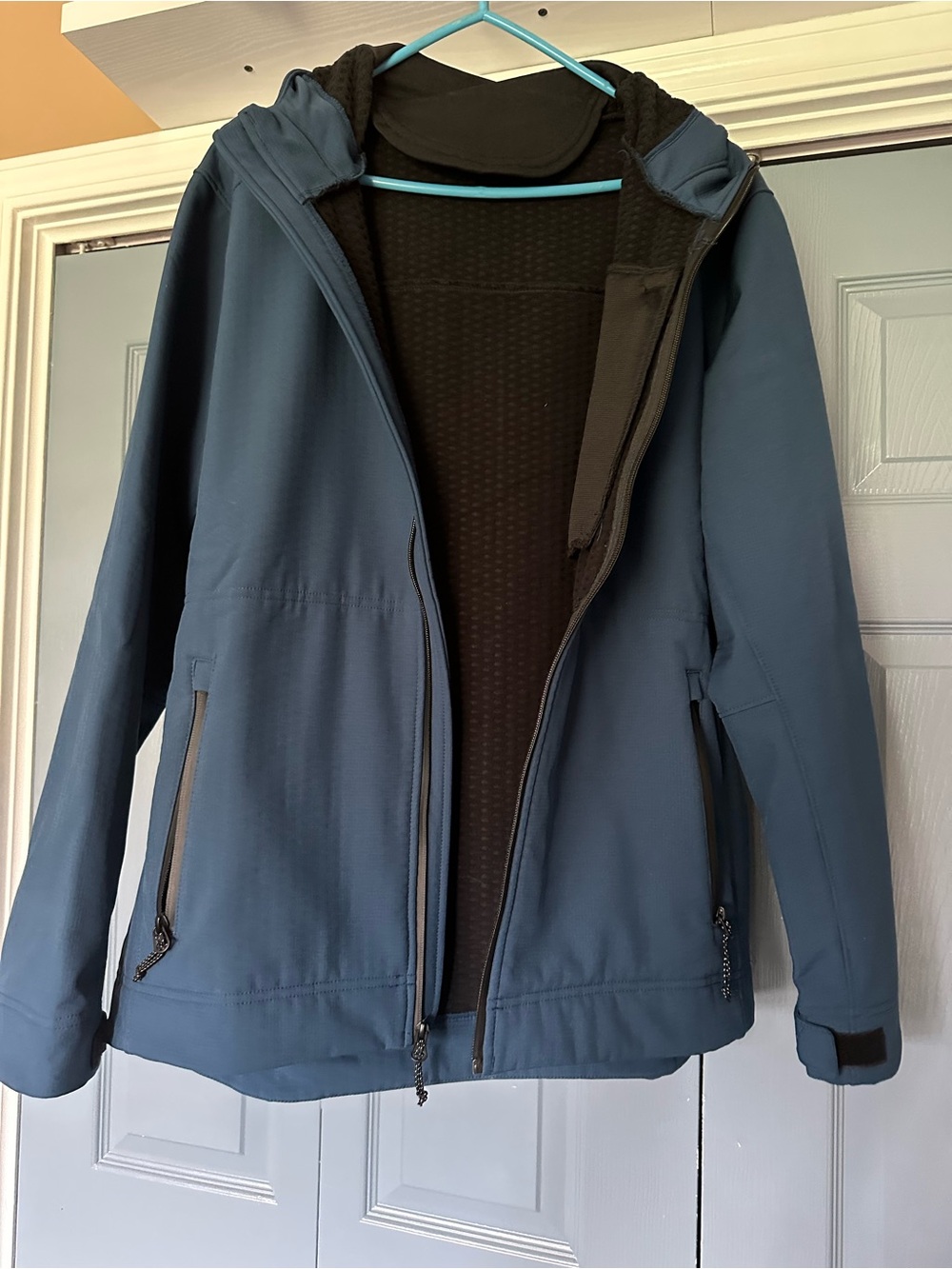 AFTCO Men's Hooded Softshell Jacket - Slate Blue